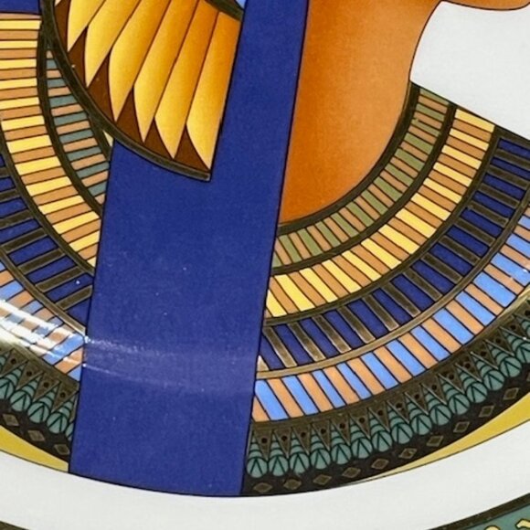 Fine Royal Porcelain Egyptian Cleopatra plate with stand. - Picture 6 of 8